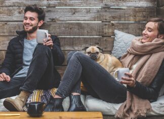 Jakie buty i torebka do sukienki?